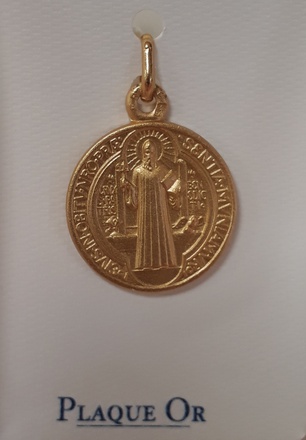 MEDAILLE SAINT BENOIT PLAQUE OR 14 MM