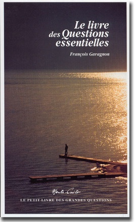 LE LIVRE DES QUESTIONS ESSENTIELLES