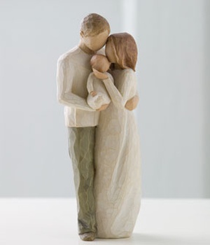 STATUE NOTRE PRESENT SAINTE FAMILLE NDSP