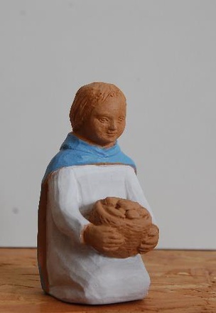 ENFANT AVEC 5 PAINS ET 2 POISSONS 9 CM CRECHE NUIT DE LUMIERE