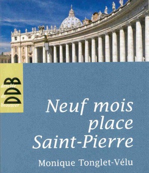 NEUF MOIS PLACE SAINT-PIERRE
