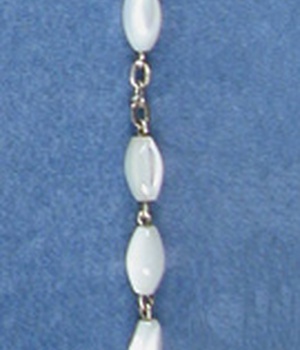 CHAPELET ARGENT ET GRAINS NACRE OVAL COEUR VIERGE ICONE