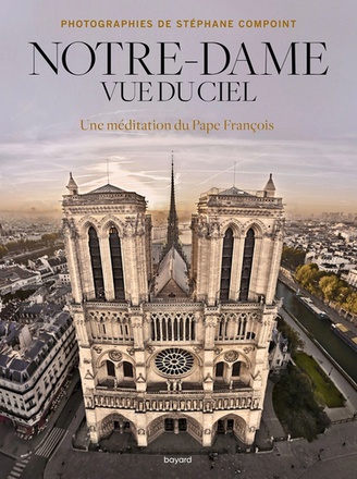 NOTRE-DAME VUE DU CIEL