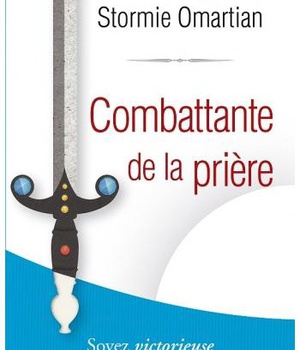 COMBATTANTE DE LA PRIERE