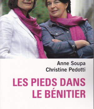 LES PIEDS DANS LE BENITIER