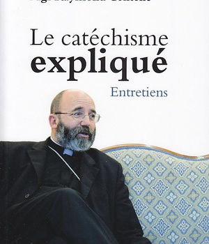 LE CATECHISME EXPLIQUE
