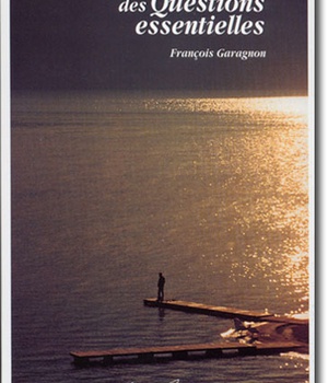 LE LIVRE DES QUESTIONS ESSENTIELLES