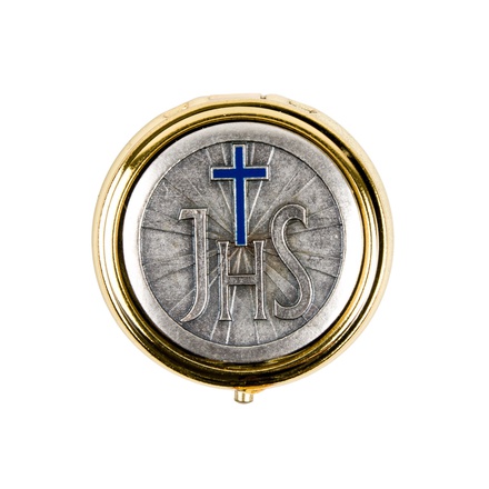 CUSTODE POUR HOSTIE METAL DORE PLAQUE ARGENTE JHS CROIX RESINE BLEUE DIAM 5CM