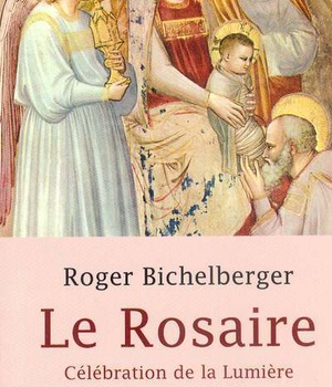 LE ROSAIRE - CELEBRATION DE LA LUMIERE