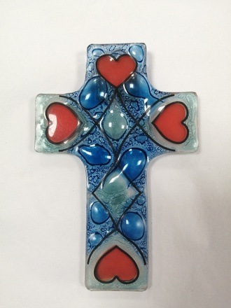 CROIX  VERRE COEUR 12X8 CM