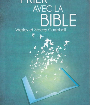 PRIER AVEC LA BIBLE