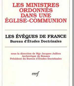 LES MINISTRES ORDONNES DANS UNE EGLISE-COMMUNION