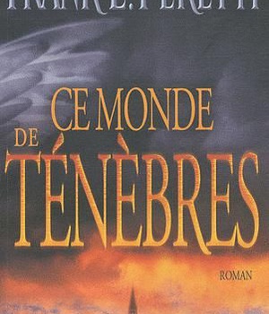 CE MONDE DE TENEBRES