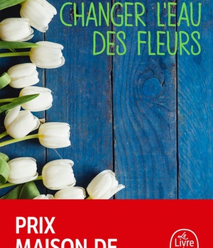 CHANGER L'EAU DES FLEURS