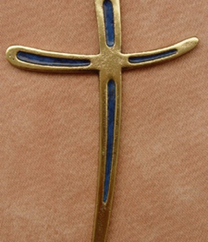 CROIX BRONZE EMAIL BLEUE 10 CM MVT NDSP