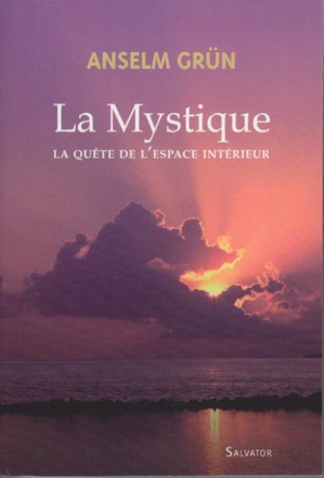 LA MYSTIQUE