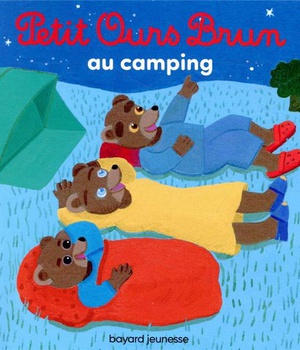 PETIT OURS BRUN AU CAMPING