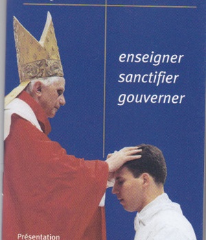 LES 3 MISSIONS DU PRETRE : ENSEIGNER - SANCTIFIER - GOUVERNER