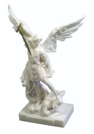 STATUE SAINT MICHEL BLANC 24 CM ALBATRE ET EPEE DOREE